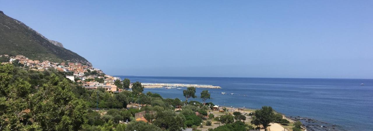Cala Gonone - Casa Della Pineta Apartment Екстериор снимка