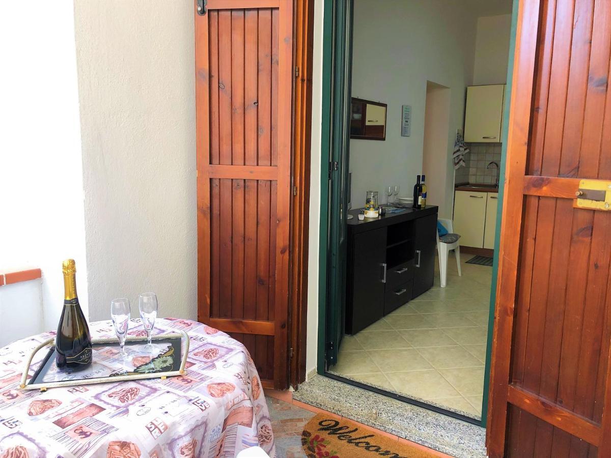 Cala Gonone - Casa Della Pineta Apartment Екстериор снимка