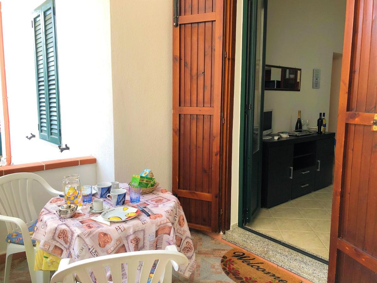 Cala Gonone - Casa Della Pineta Apartment Екстериор снимка